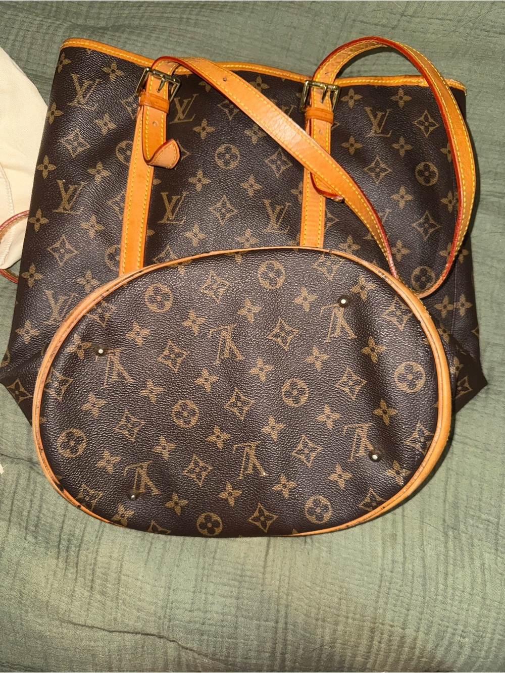Louis Vuitton Monogram Canvas Brown with Tan Trim Shoulder Bag/ Bucket purse